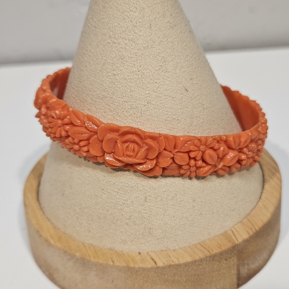 Orange Plastic Engraved Floral Bangle Bracelet Colorful Unique Women's Jewelry